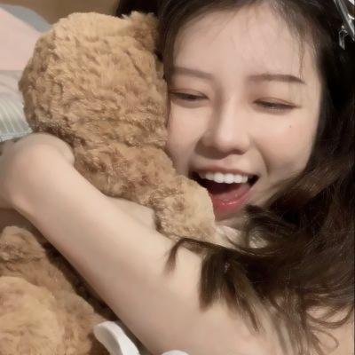 认亲后,误入帮派成团宠